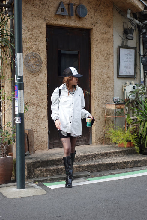 エンブロイダリーBIGシャツ